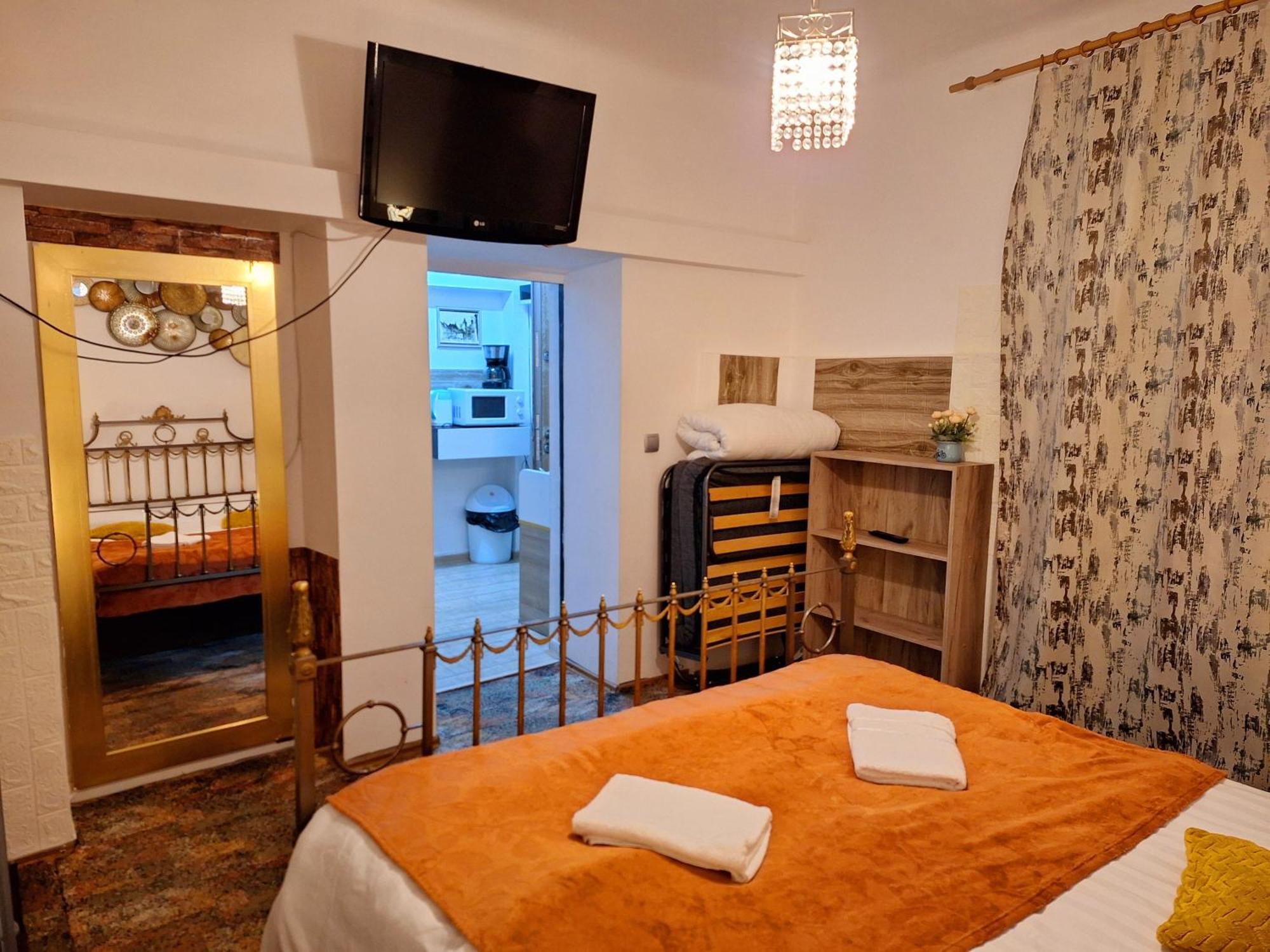 Piata Sfatului Pietonal Apartment براشوف المظهر الخارجي الصورة